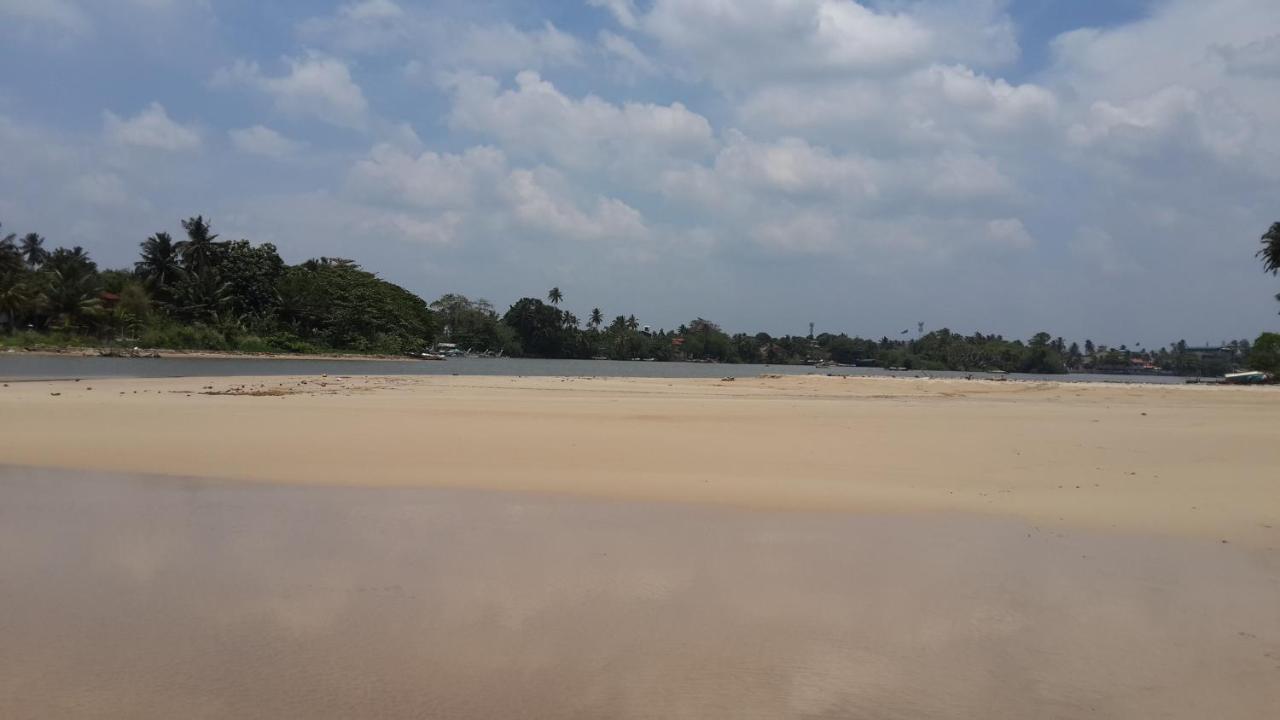 מטרה Estuary Hotel מראה חיצוני תמונה