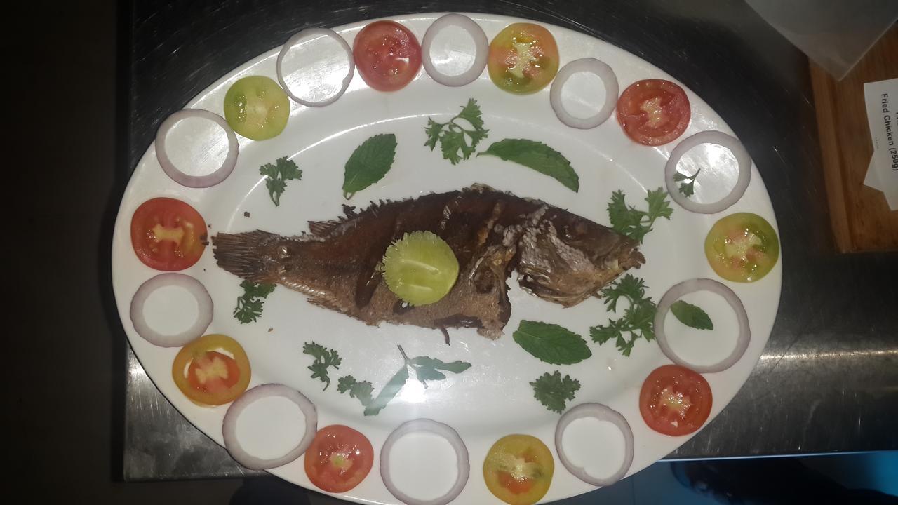 מטרה Estuary Hotel מראה חיצוני תמונה